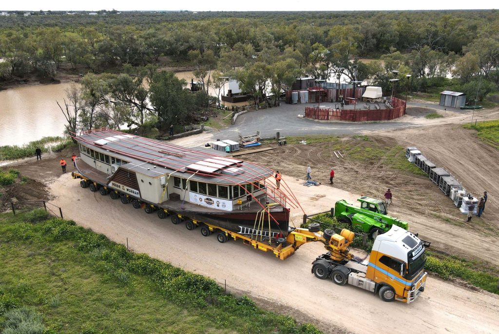 Heavy transport convoy